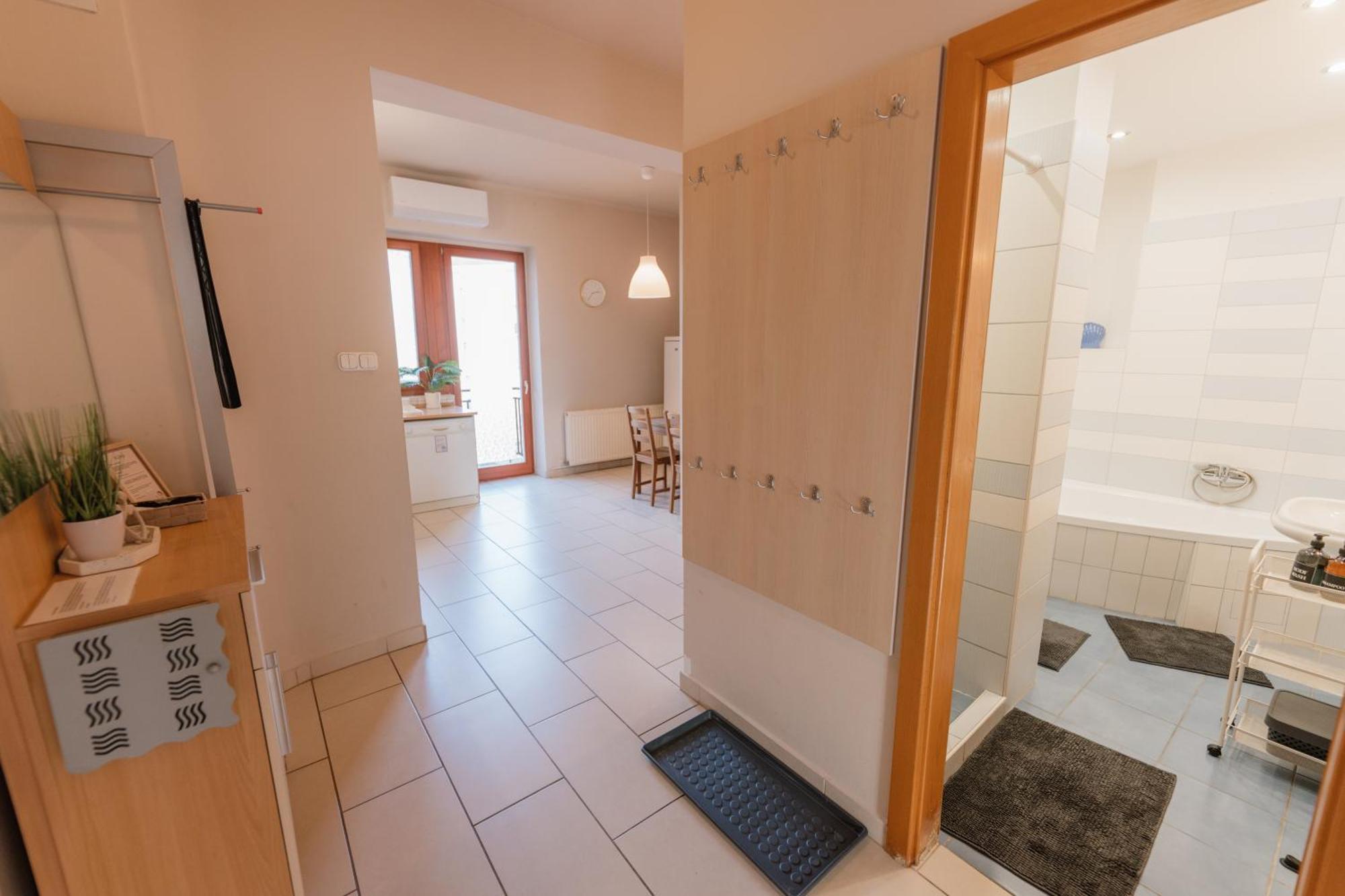 Panorama Appartement Győr Buitenkant foto