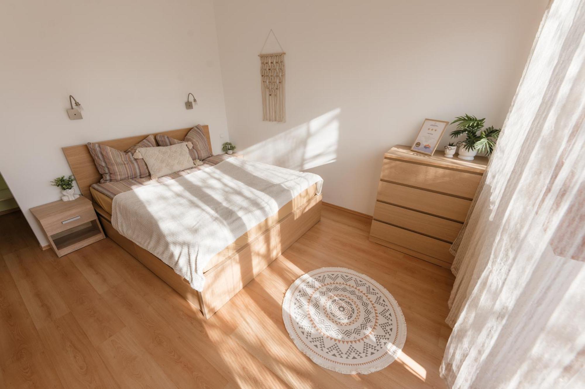Panorama Appartement Győr Buitenkant foto